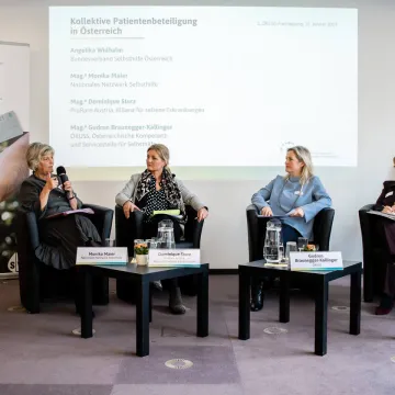Foto der Podiumsdiskussion mit den Selbsthilfedachorganisationen auf Bundesebene